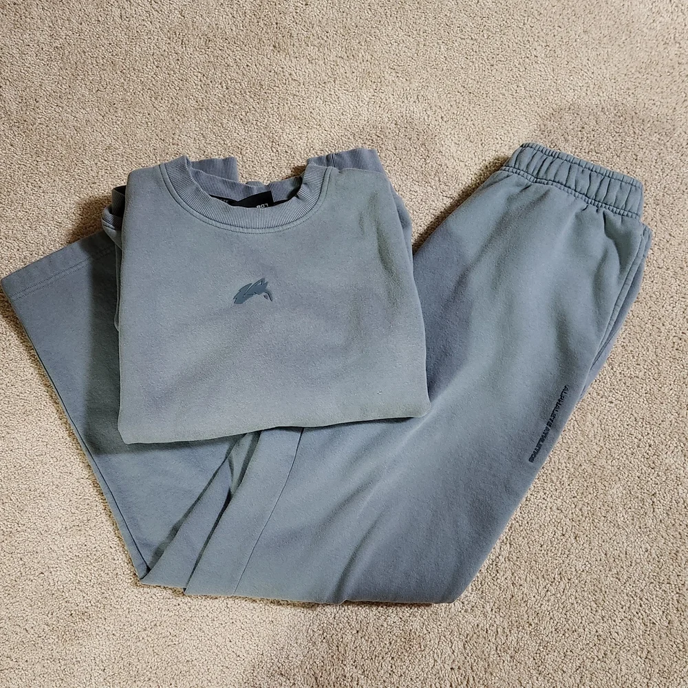 Alphalete Origin Set, Crewneck And Straight Joggers - Picture 1 of 6